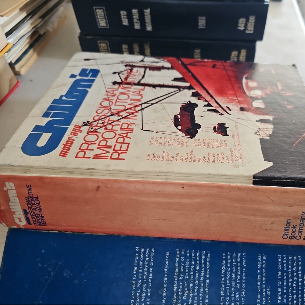 Chilton's Motor Age Professional Import Automobile Repair Manual 1970-1975 - Picture 3 of 4